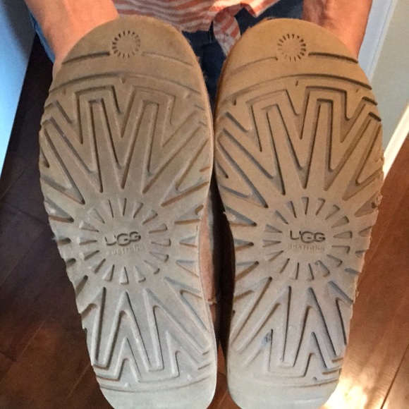 Ugg Boots - Picture 5 of 6